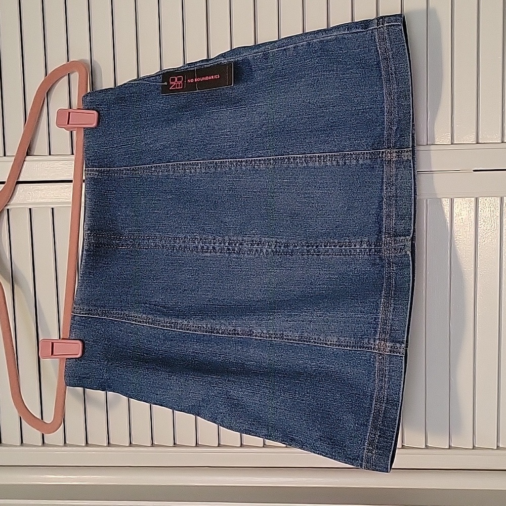 No Boundaries Juniors' Paneled Skirt